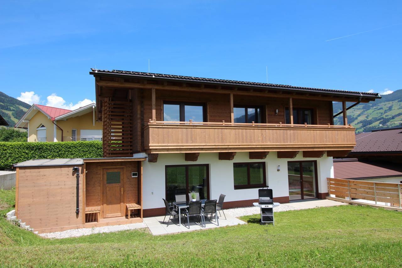 Chalet Fügen Exterior foto